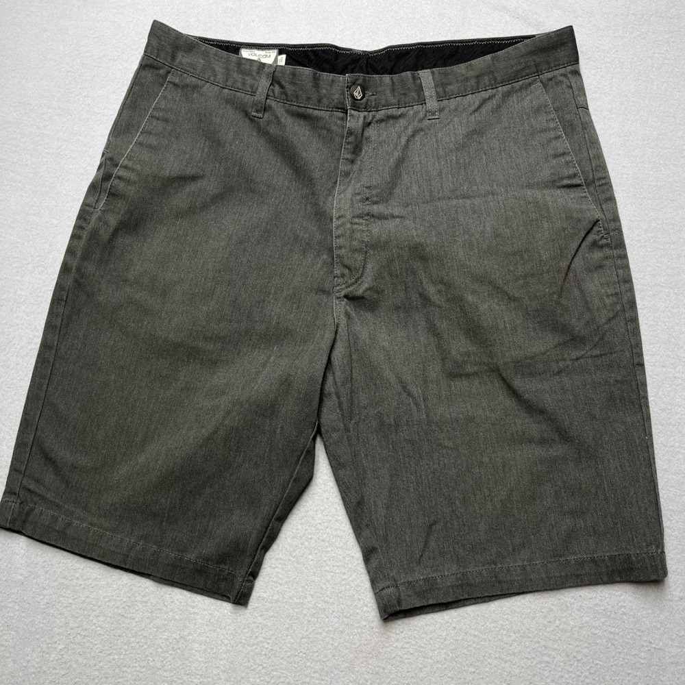 Volcom Corpo Class‎ Mens Chino Shorts Charcoal Gray Size 36 A09313SO Skater Surf